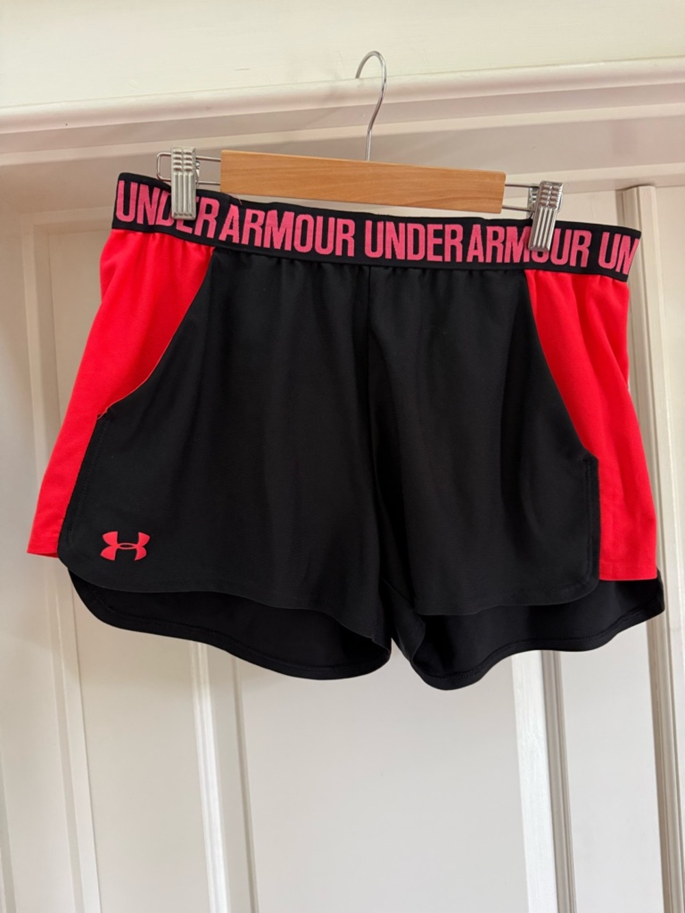 Under Armour Black and Red Women's Athletic Shorts with Branded Waistband